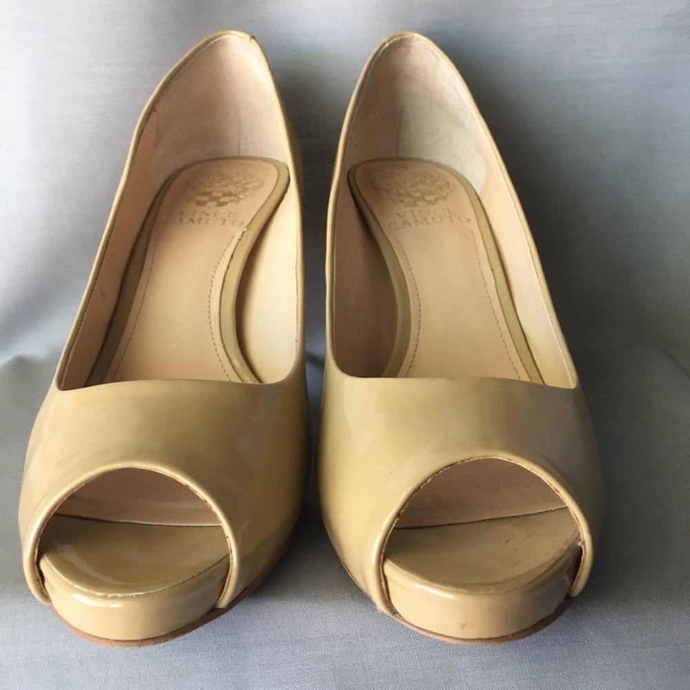 Vince Camuto "Kiley" Peep Toe Nude Pumps 7.5